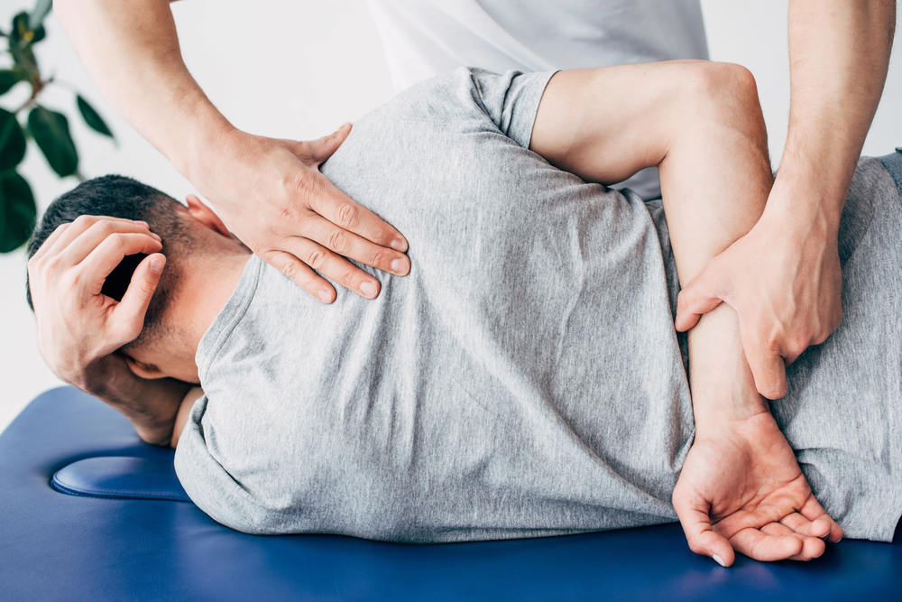 terapia - ejercicio - hombre